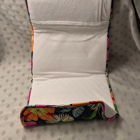 New! Vera Bradley Jazzy Bloom Changing Pad Clutch - Picture 4 of 4